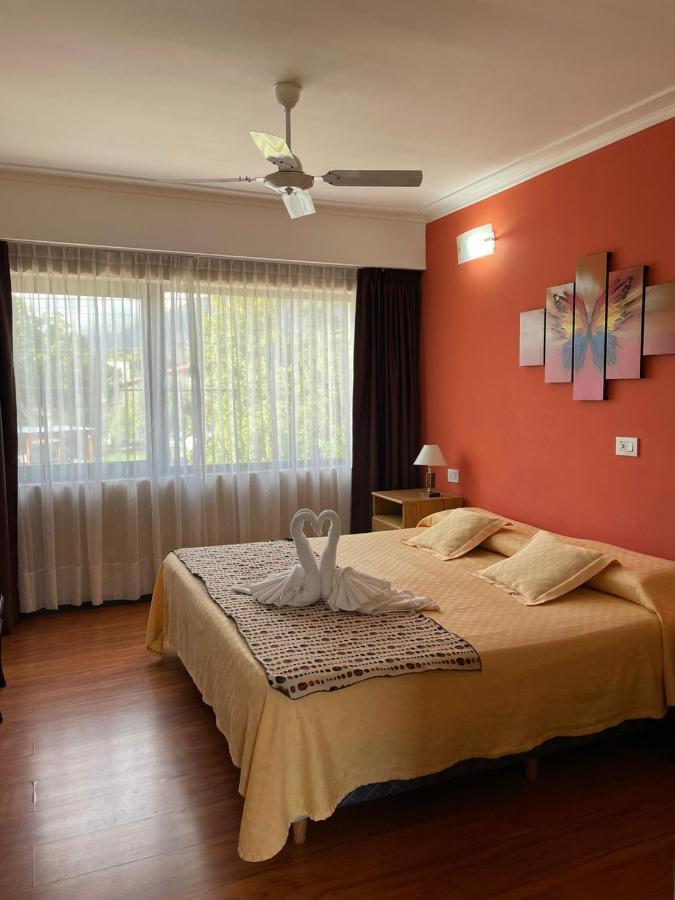 Hotel Algarrobo Мерло Экстерьер фото